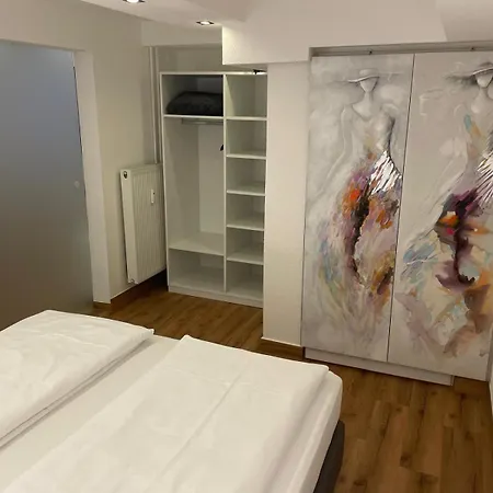 Cozy City Apartement Mit Kueche Friedrichshafen Exterior photo