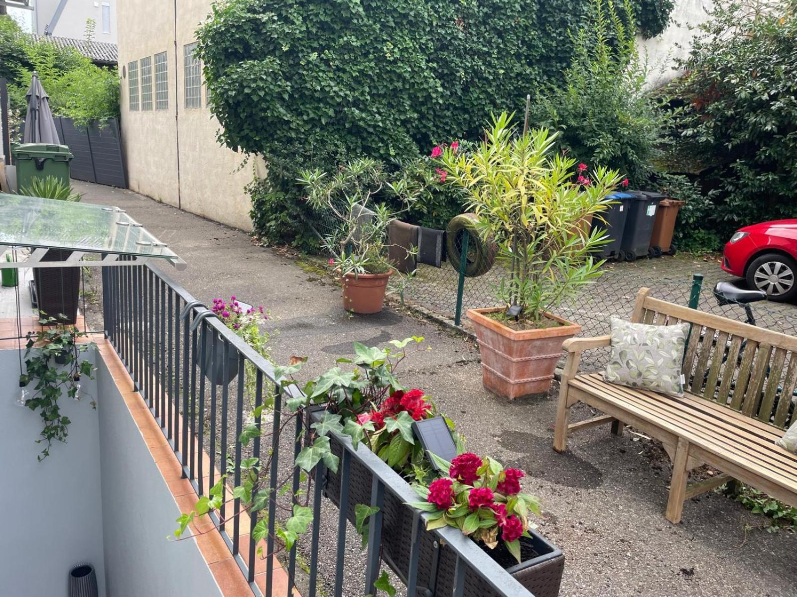 Apartment Cozy Mit Kueche Friedrichshafen